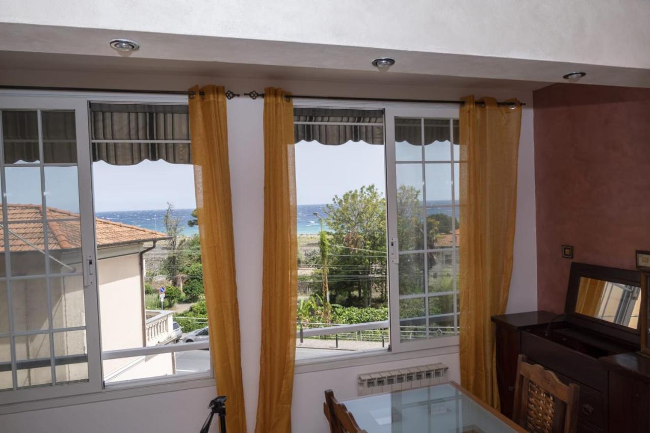 Appartement Casa Ambra Mare à Bordighera Extérieur photo